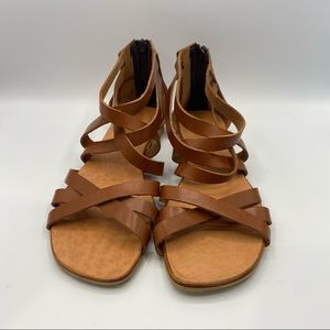 Lissos Brown Leather  Strappy Flat Sandals Size 9
